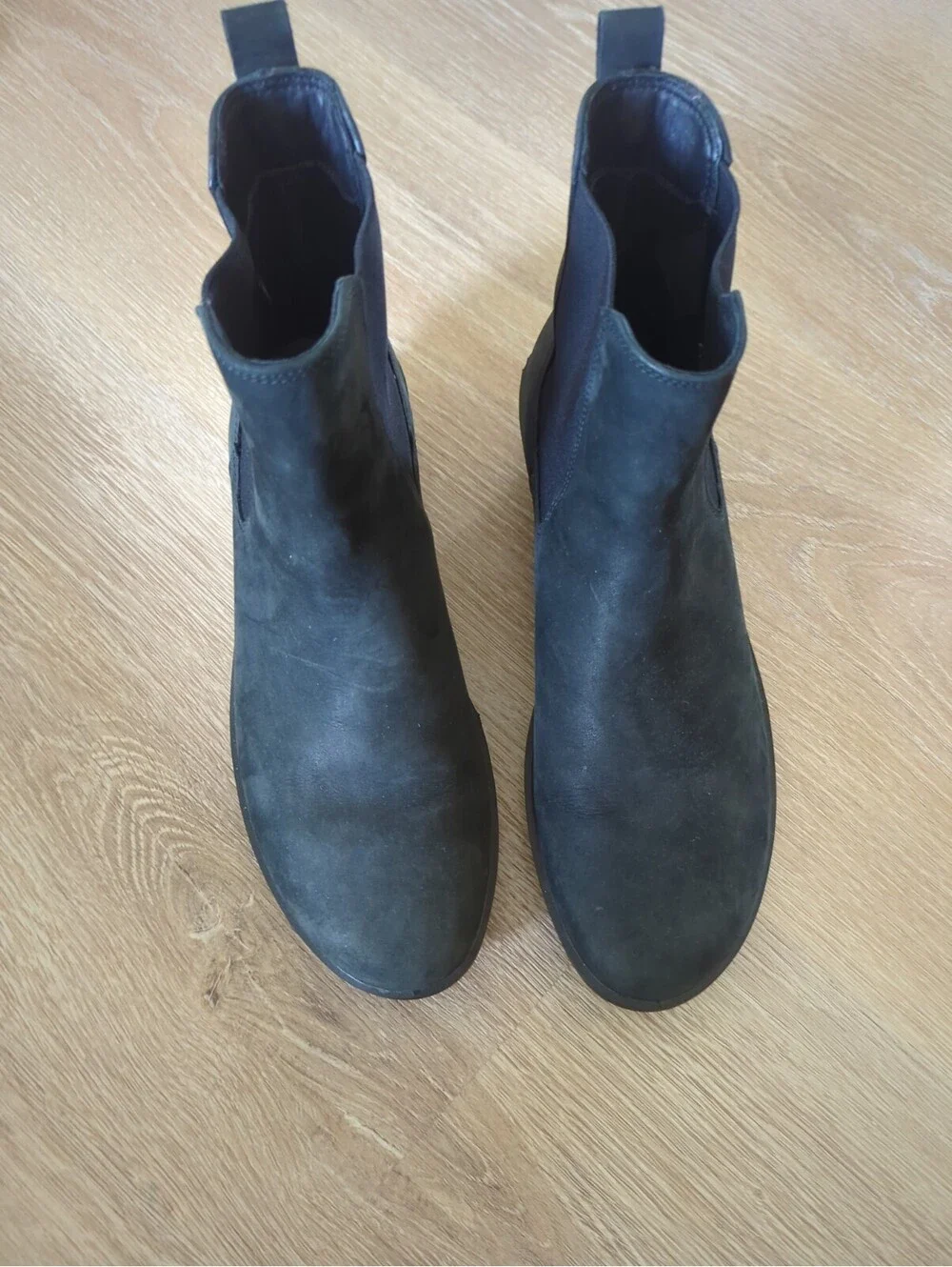Ecco Skyler Chelsea Boots Black Ankle Booties Leather Wedge Size 40 EU 9-9.5 US